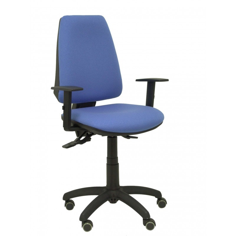 Silla Cilanco blanca malla blanca asiento bali verde oliva brazo regulable base cromada ruedas de parqué